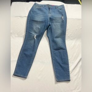 Women's Straight Leg Denim Jeans